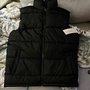 Old navy Black Puffer Vest